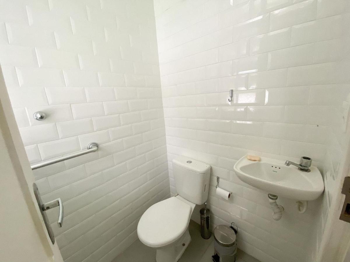 2 Quartos 200m Da E Ao Lado Dos Shoppings Leblon Apartment
